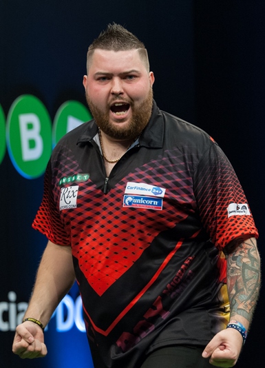 Smith wins Euro thriller!